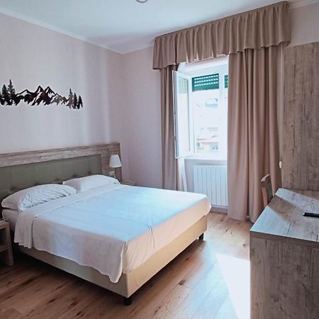 Guesthouse Central Station Group - Via Ponte Seveso 18 Milano Eksteriør bilde