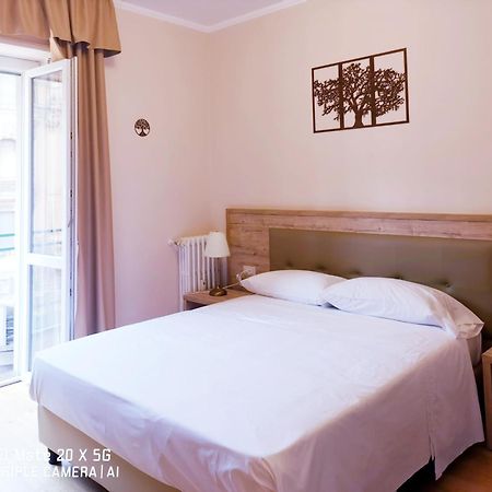 Guesthouse Central Station Group - Via Ponte Seveso 18 Milano Eksteriør bilde